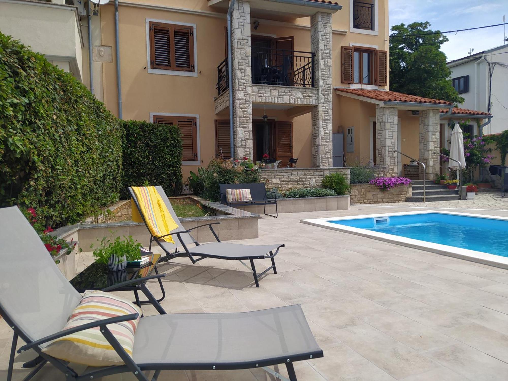 Villa Krasa Sea View Apartmants With Pool Liznjan Ngoại thất bức ảnh
