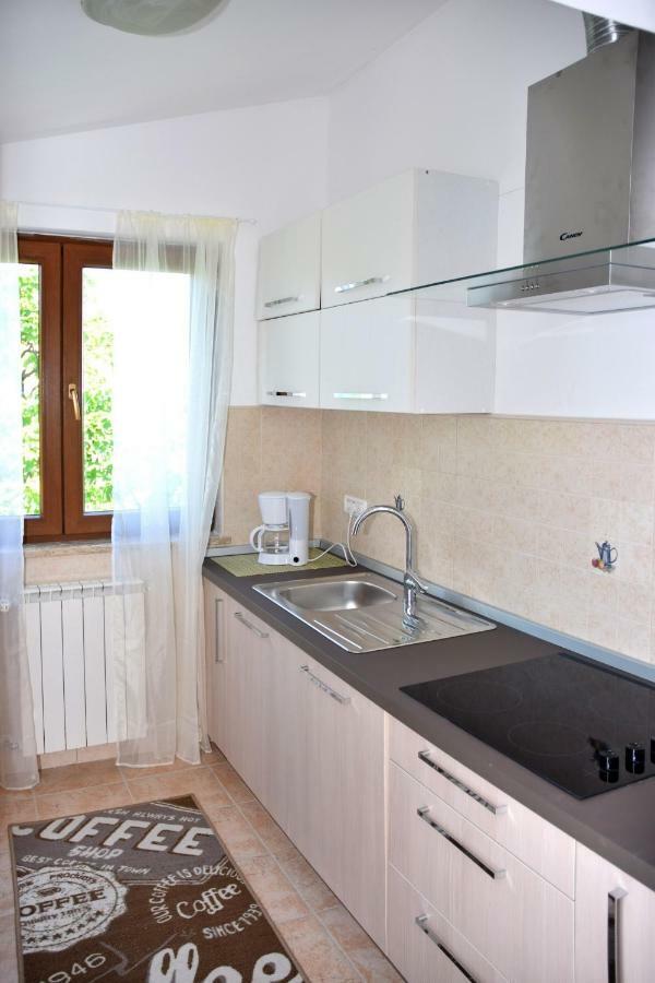 Villa Krasa Sea View Apartmants With Pool Liznjan Ngoại thất bức ảnh