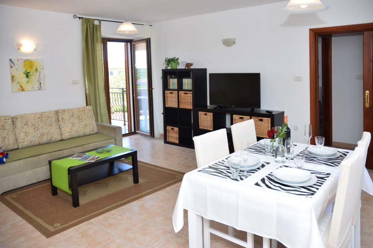 Villa Krasa Sea View Apartmants With Pool Liznjan Ngoại thất bức ảnh