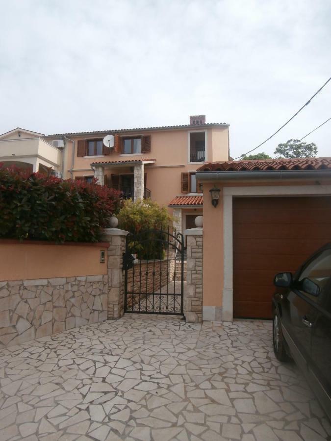 Villa Krasa Sea View Apartmants With Pool Liznjan Ngoại thất bức ảnh